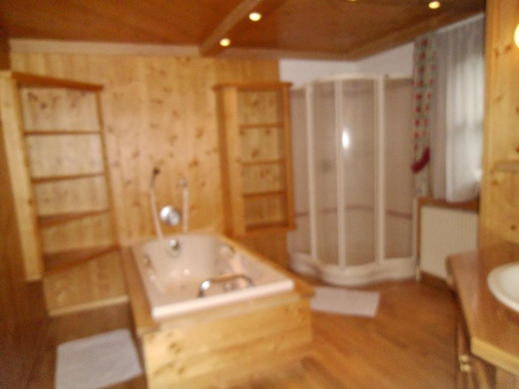 Landhaus Wanger Neukirchen am Großvenediger Room photo